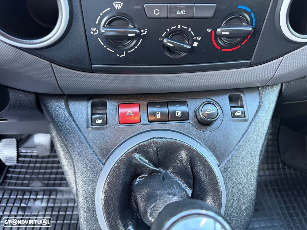 Citroën BERLINGO 1.6 BlueHDi - 33