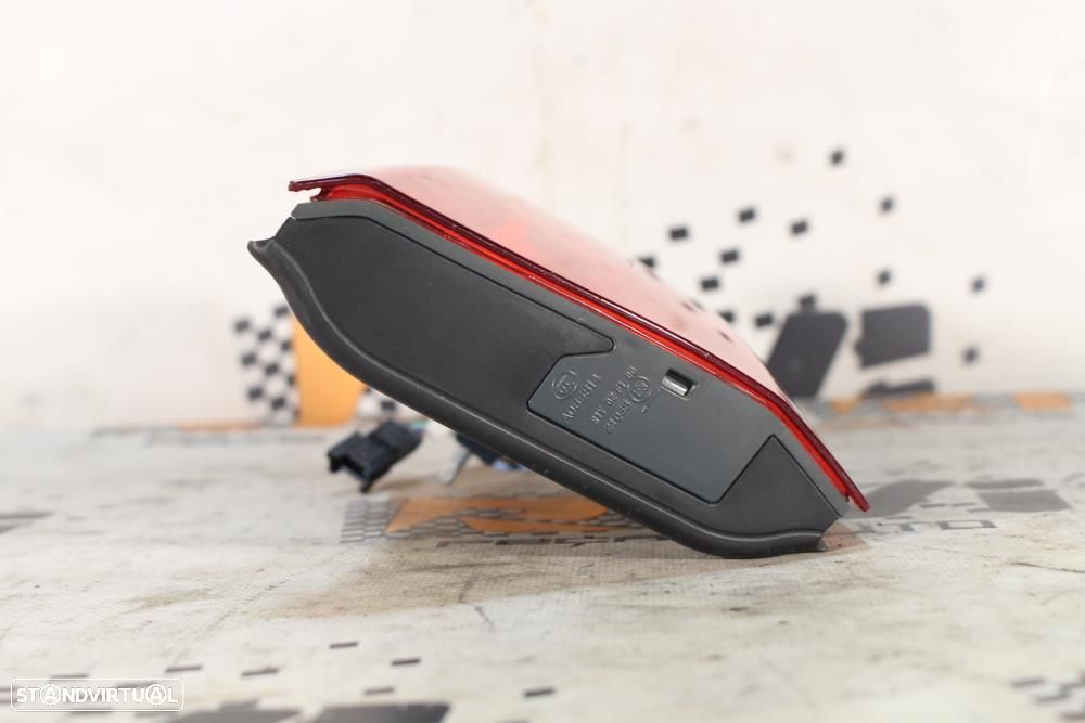 Farolim Esquerdo Bmw 1 (F20)  63217359019 / 7359019 / Mala Condutor Lc - 8