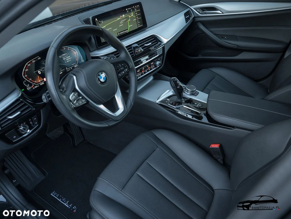 BMW Seria 5 520d - 18