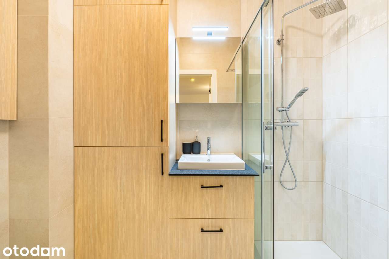 Towarowa Towers | 42 m² | Metro Rondo Daszyńskiego