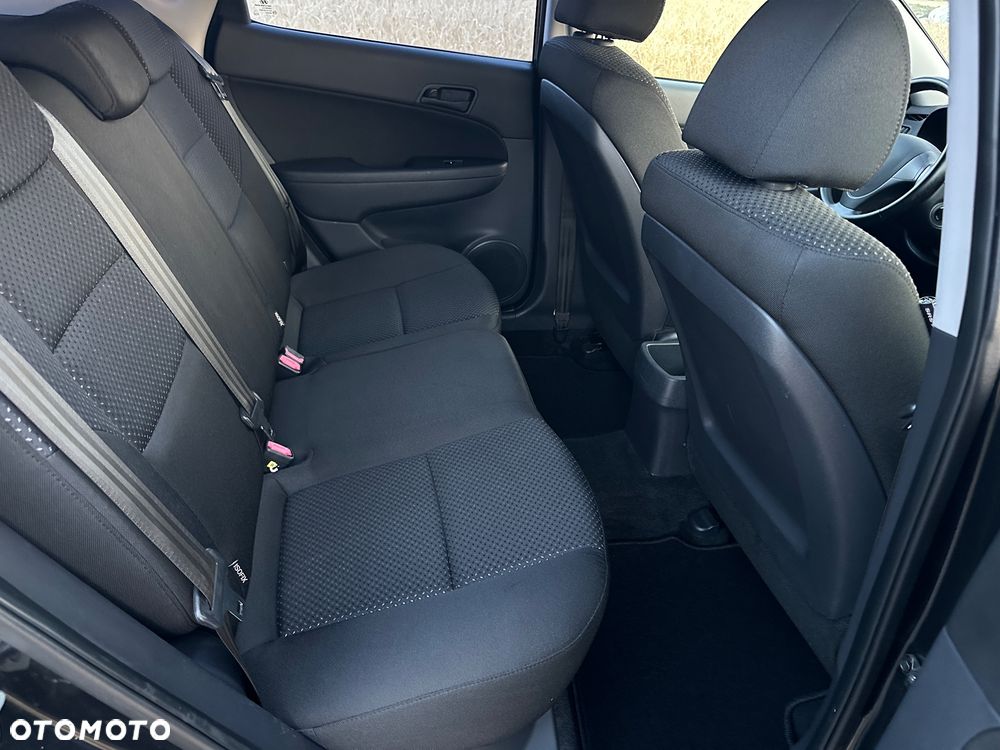 Hyundai i30 1.4 Blue Comfort - 9