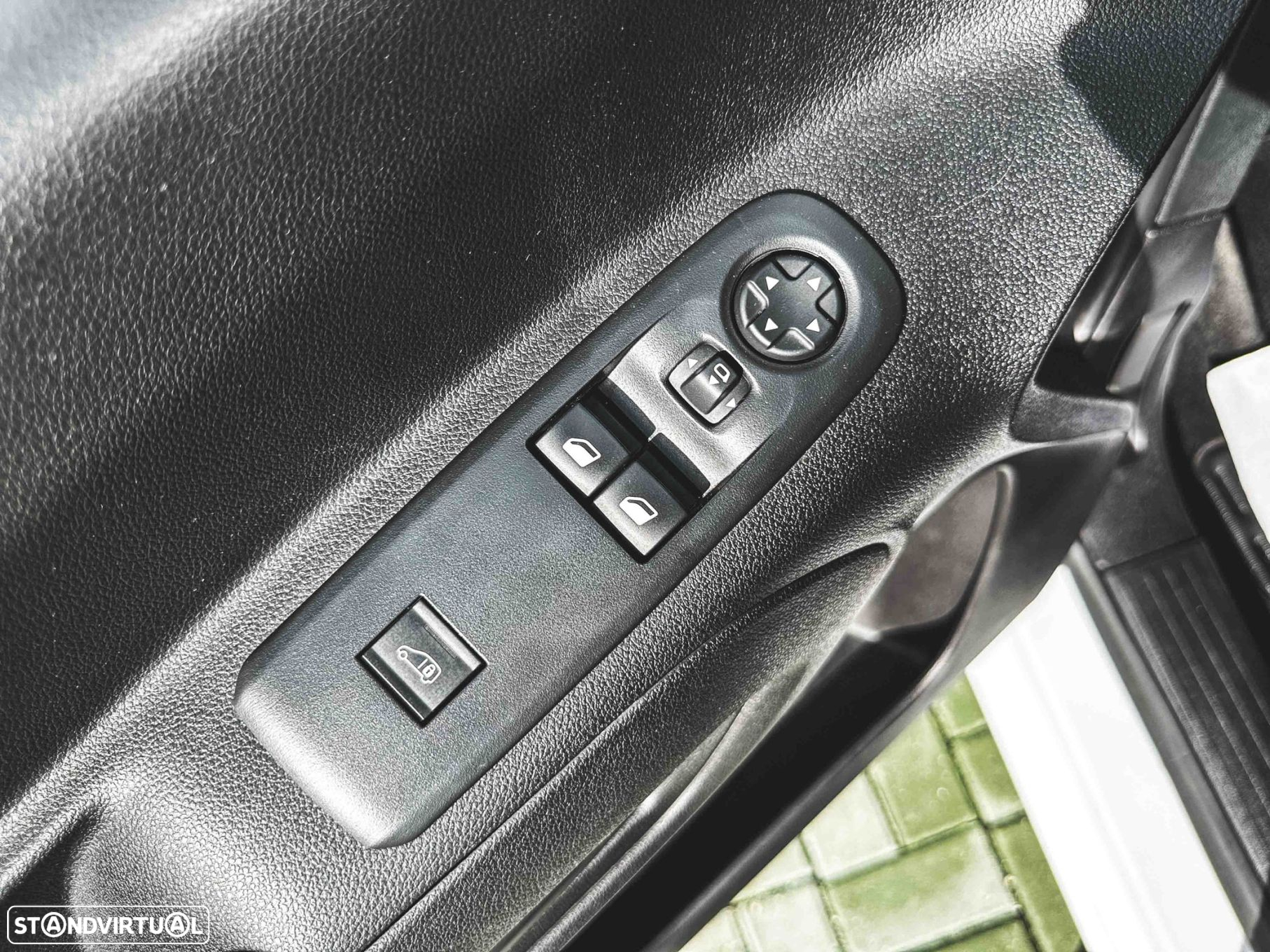 Peugeot Partner 1.5 BlueHDi Asphalt Standard - 11