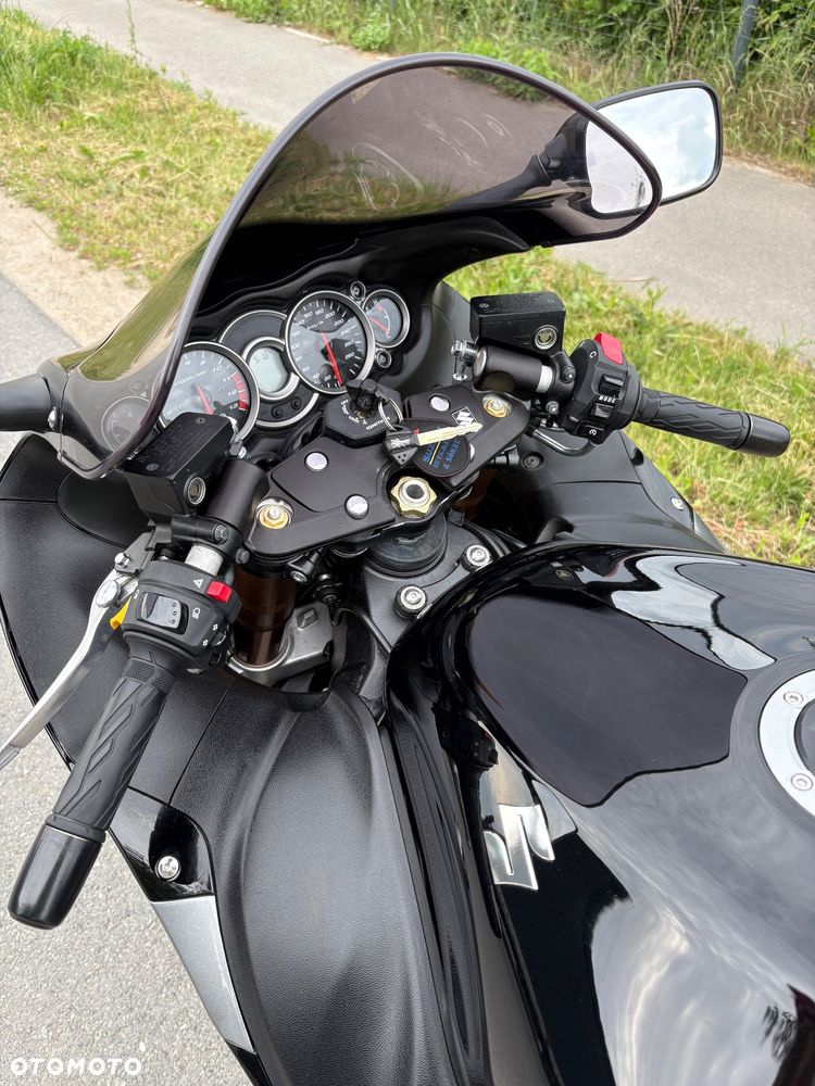 Suzuki Hayabusa - 4