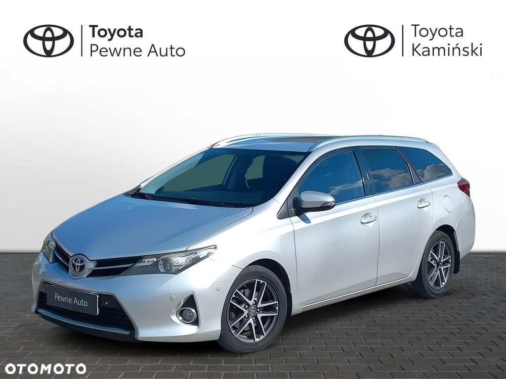 Toyota Auris 2.0 D-4D Premium - 1