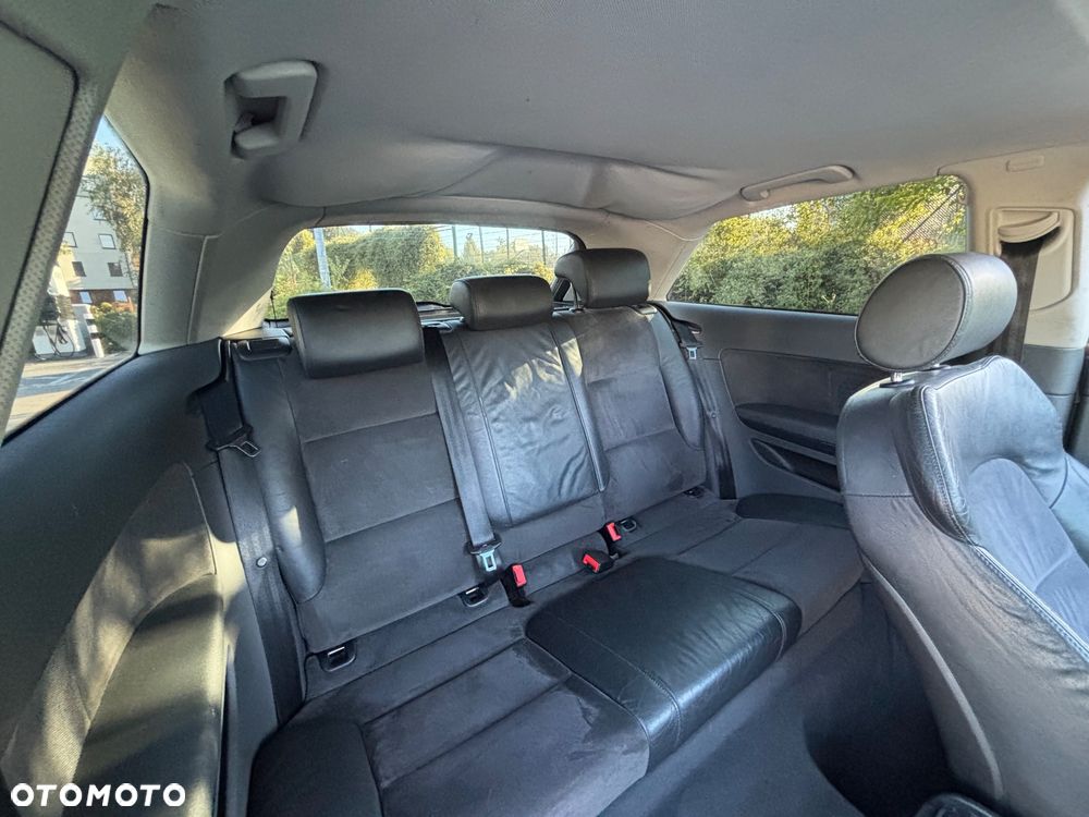 Audi A3 3-drzwiowe 1.8 TFSI Ambition S tronic - 8