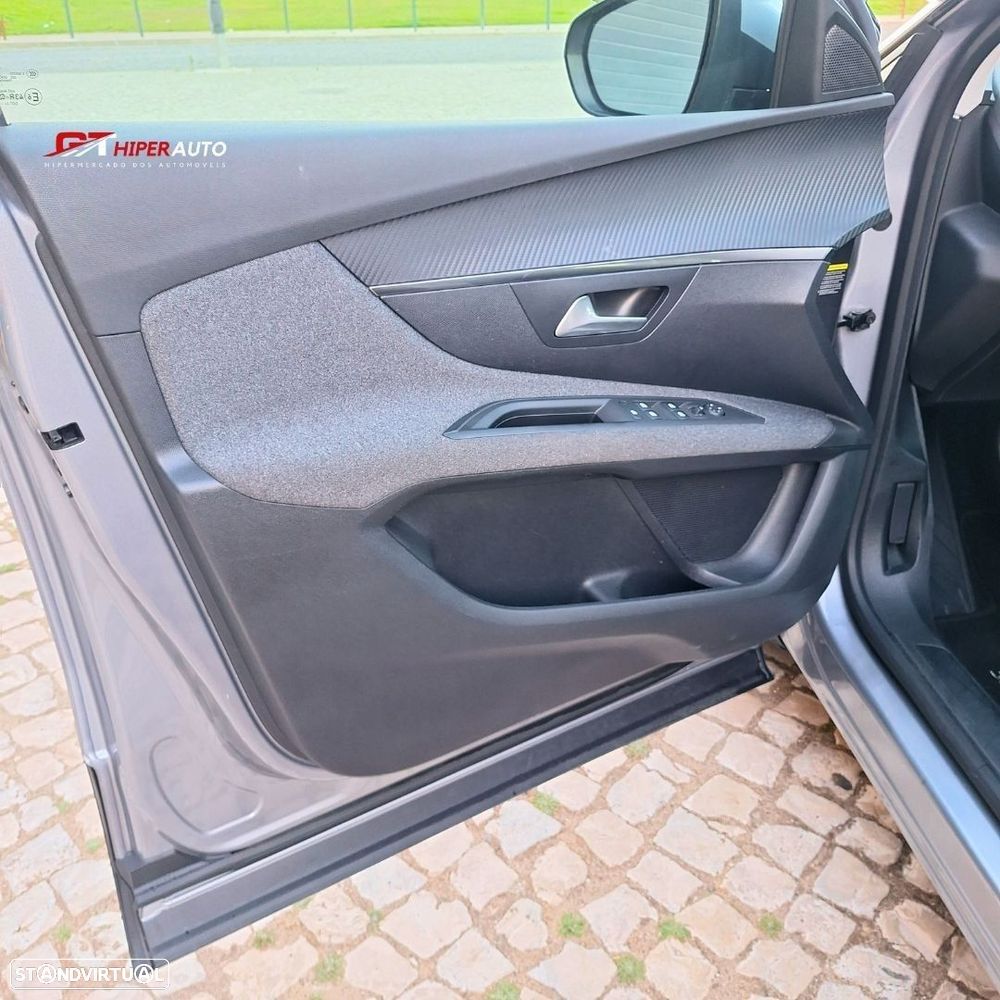 Peugeot 3008 1.5 BlueHDi Allure - 5