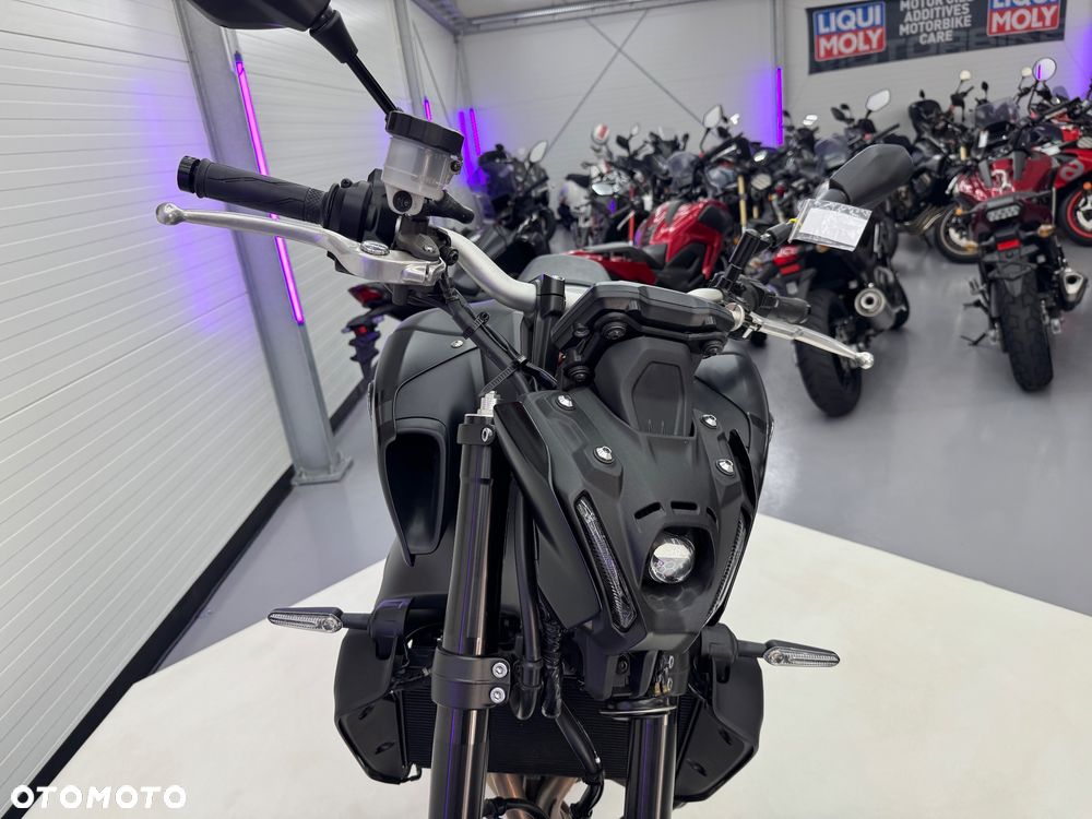 Yamaha MT - 40