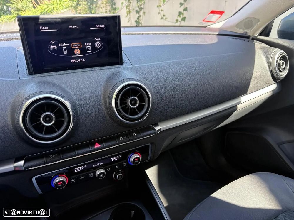 Audi A3 Limousine 1.6 TDI Attraction - 46