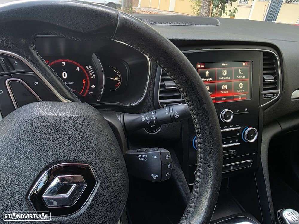 Renault Mégane Sport Tourer 1.5 dCi Intens - 37