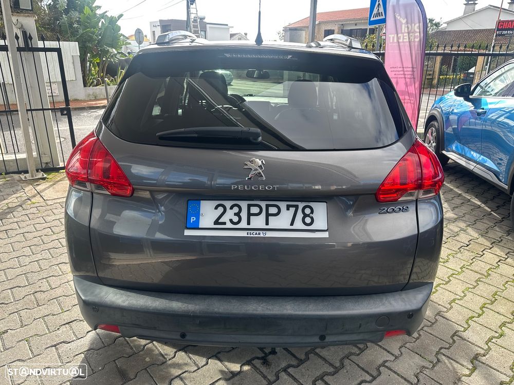 Peugeot 2008 1.2 PureTech Active - 4