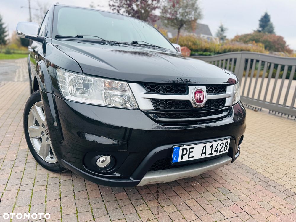 Fiat Freemont 2.0 Multijet Black Code AWD - 28