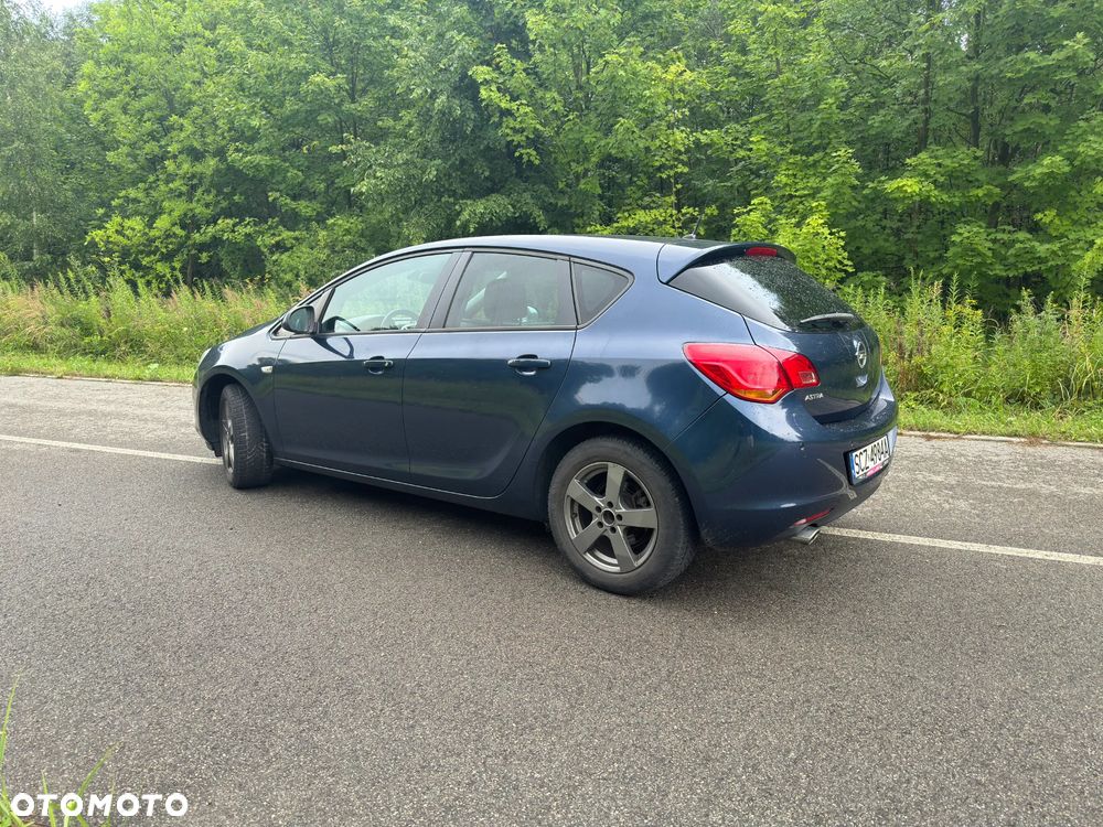 Opel Astra 1.4 T Cosmo - 27