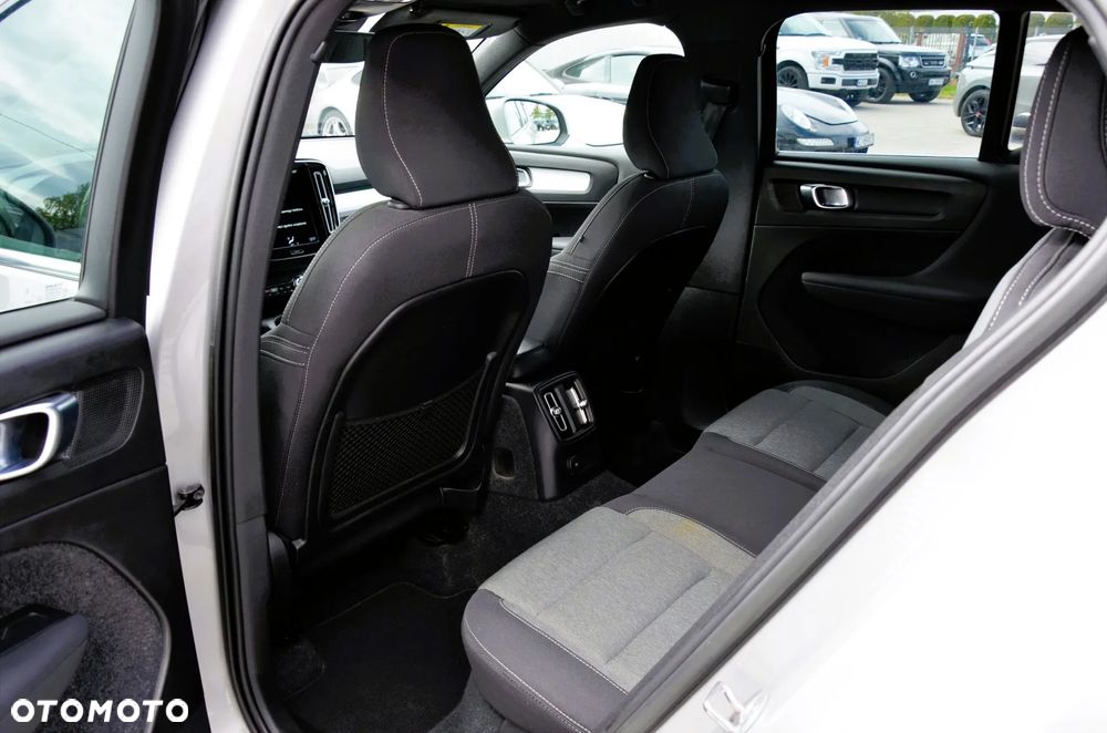 Volvo XC 40 T4 Recharge DKG Core - 12