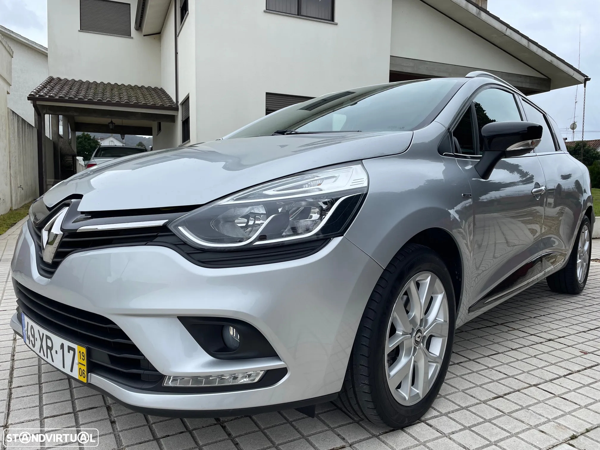Renault Clio Sport Tourer 1.5 dCi Limited - 12