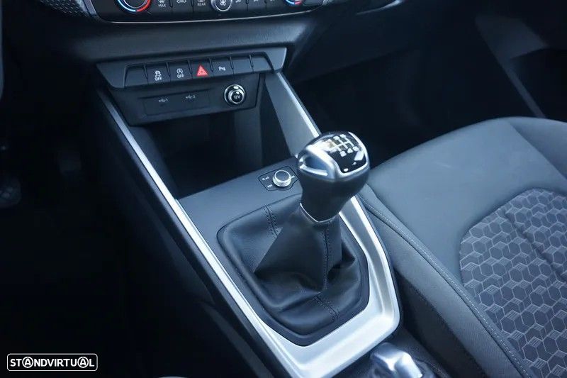 Audi A1 Sportback 30 TFSI S line - 17