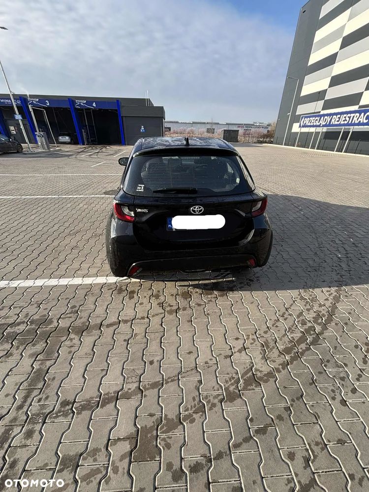 Toyota Yaris 1.5 Comfort CVT - 6