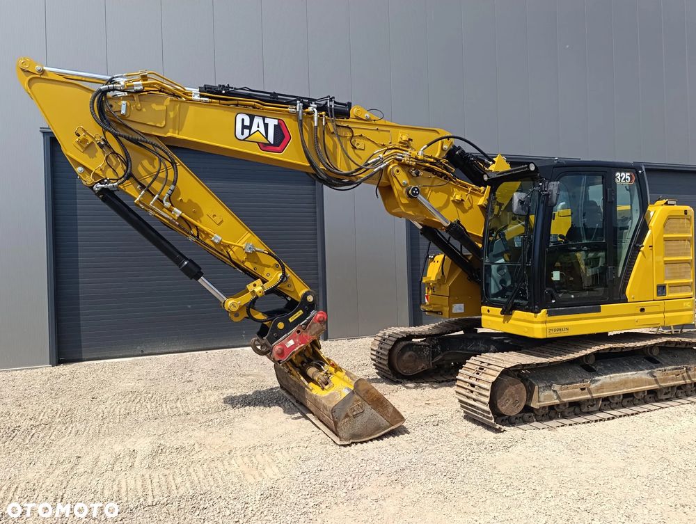 Caterpillar 325 - 13