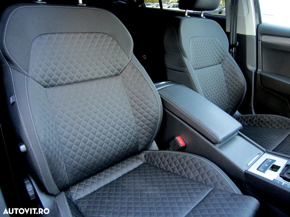 Skoda Superb 2.0 TDI DSG Ambition - 10