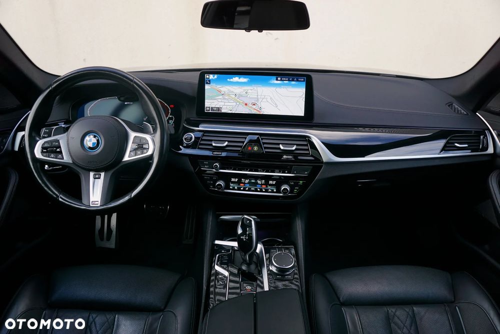 BMW Seria 5 545e xDrive M Sport sport - 3