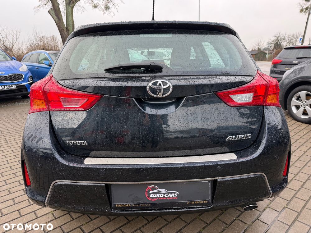 Toyota Auris 2.0 D-4D Edition - 6