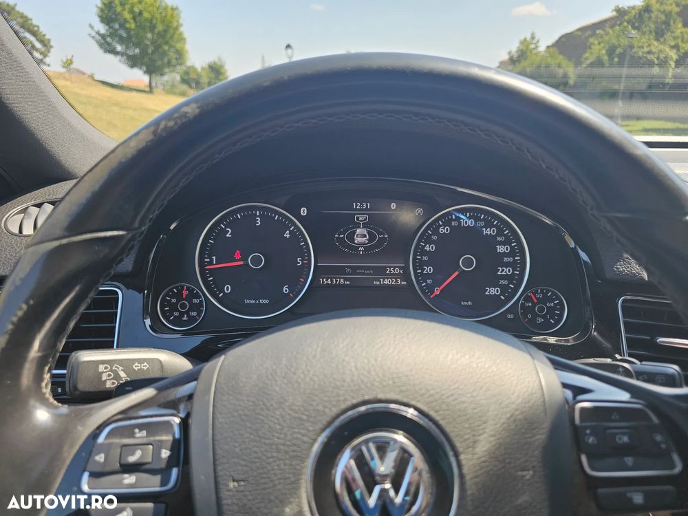 Volkswagen Touareg 3.0 V6 TDI BMT - 10