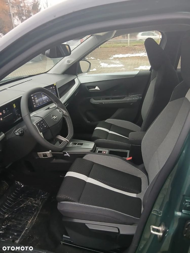 Opel Frontera 1.2 T mHEV GS eDTC6 - 8