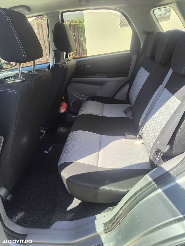 Suzuki SX4 1.6 GS 4WD ESP - 8