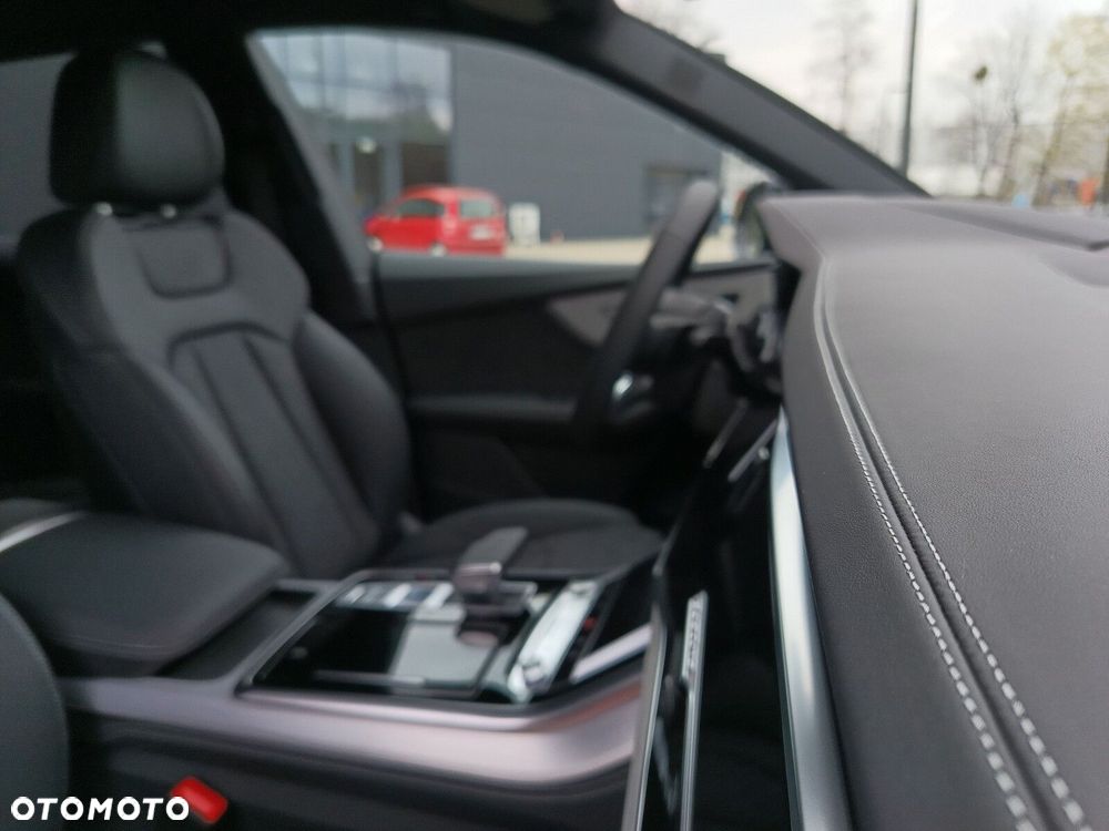 Audi Q8 - 37