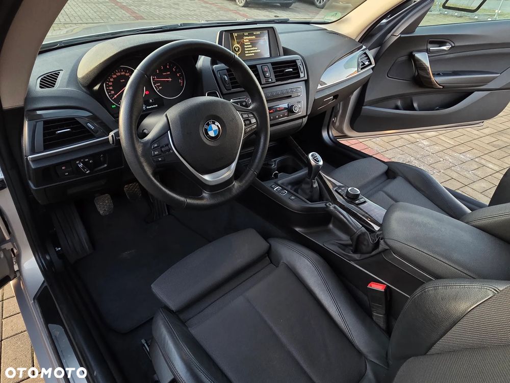 BMW Seria 2 220i Modern Line - 27