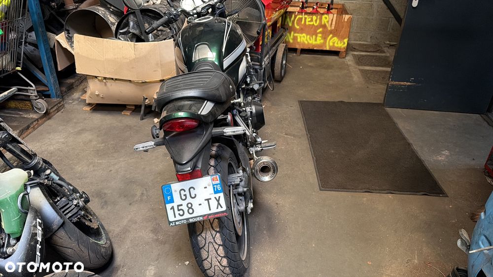 Kawasaki Z 900 RS - 7