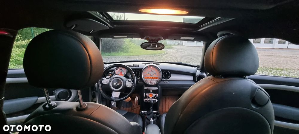 MINI Clubman - 18