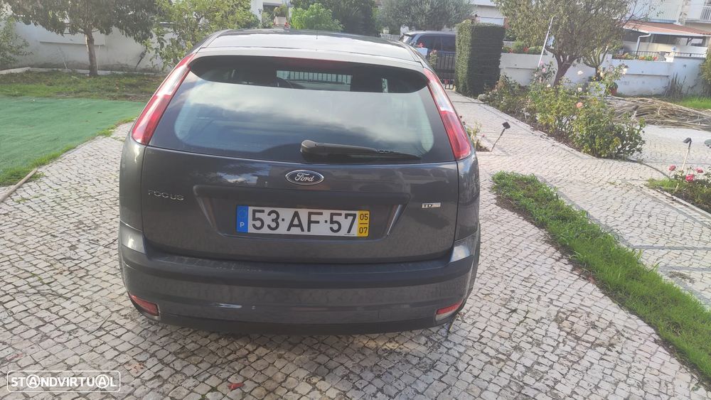 Ford Focus 1.6 TDCi Trend - 12