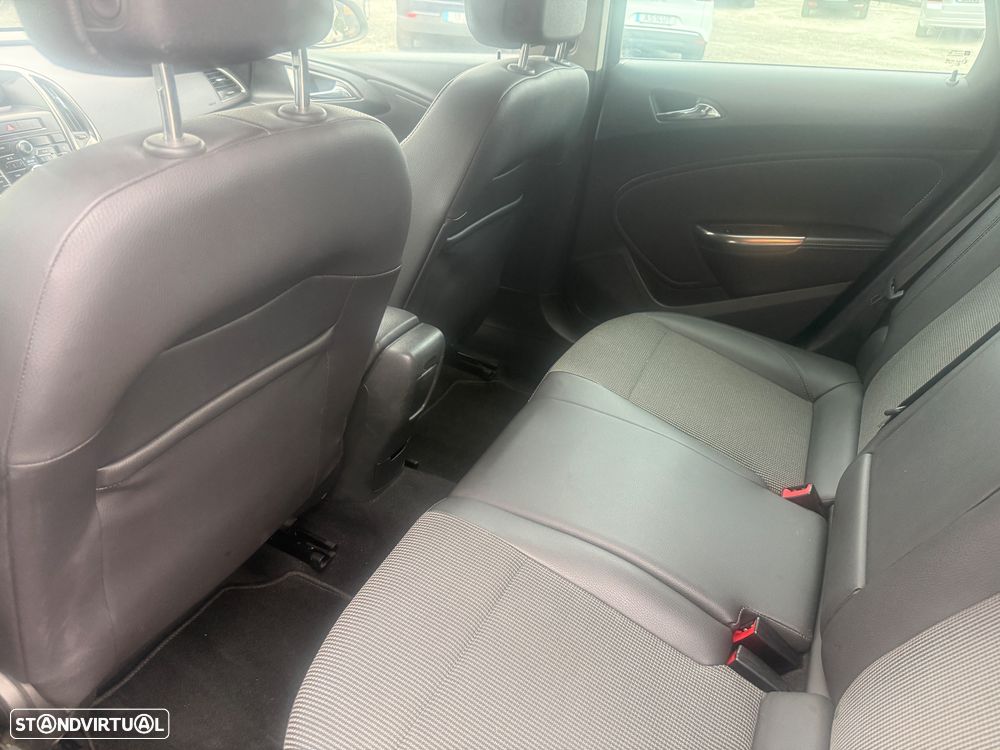 Opel Astra Sports Tourer 1.3 CDTi Cosmo S/S - 20