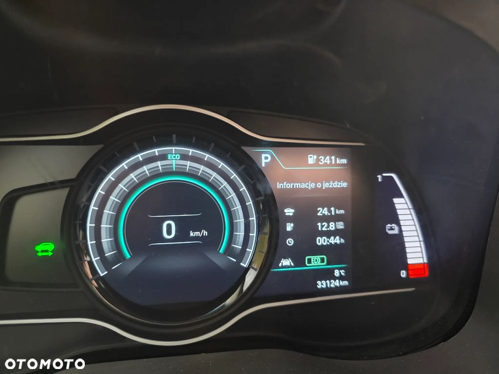 Hyundai Kona 64kWh Executive - 11