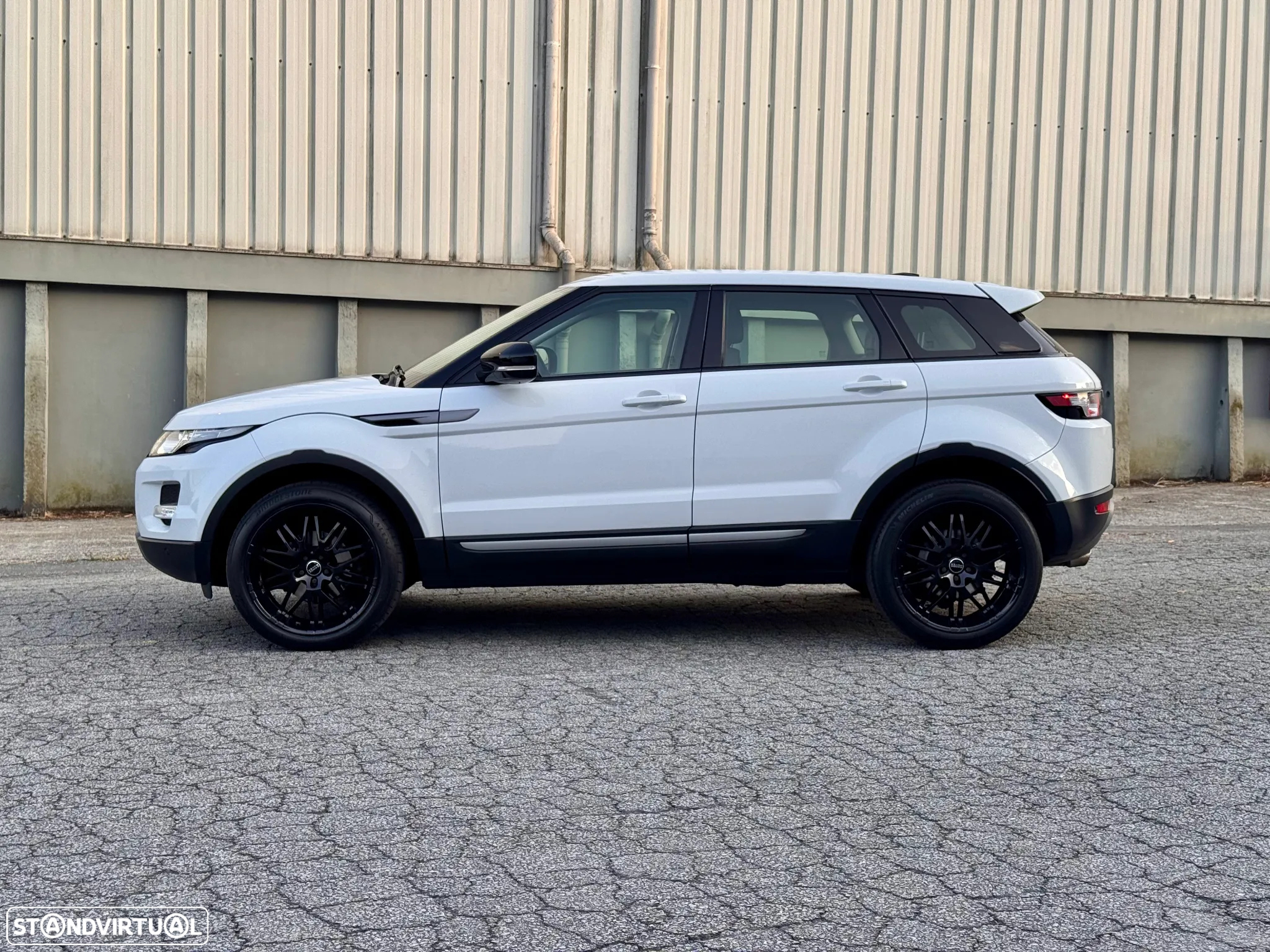 Land Rover Range Rover Evoque 2.2 SD4 Pure Auto - 6