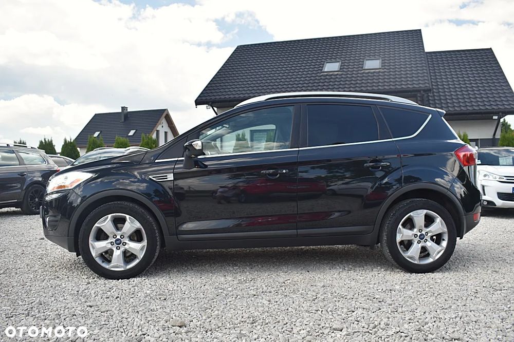 Ford Kuga 2.0 TDCi 2x4 Titanium - 5
