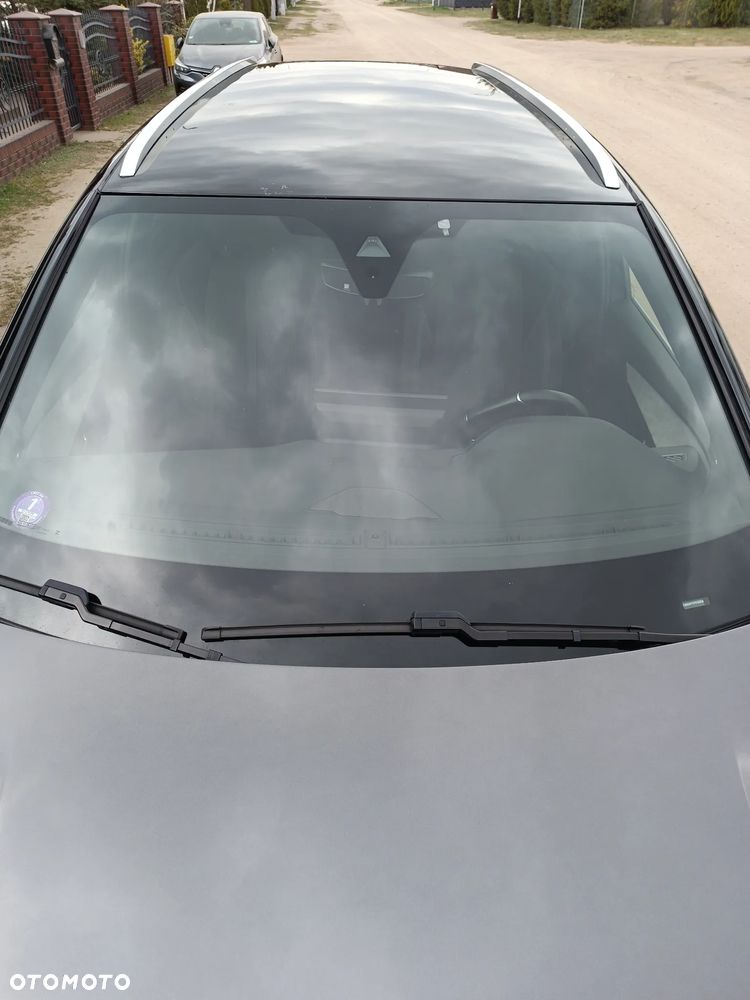 Peugeot 5008 Hybrid 136 e-DSC GT - 10