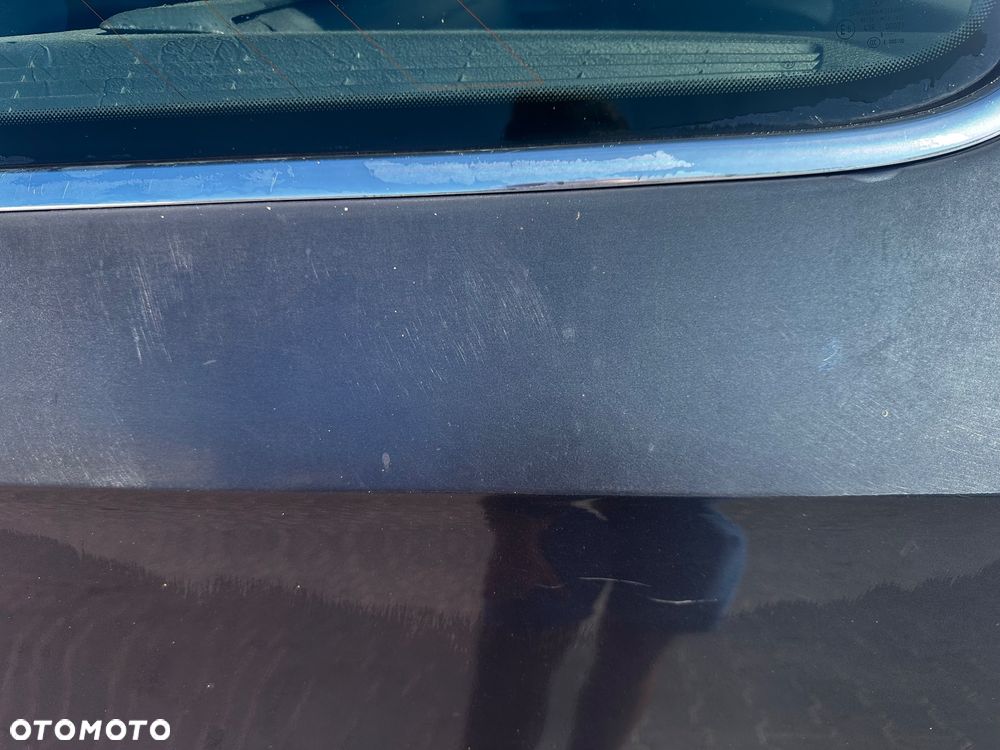 Volkswagen Passat - 14