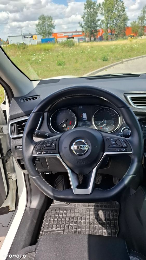 Nissan Qashqai 1.3 DIG-T N-Connecta - 10