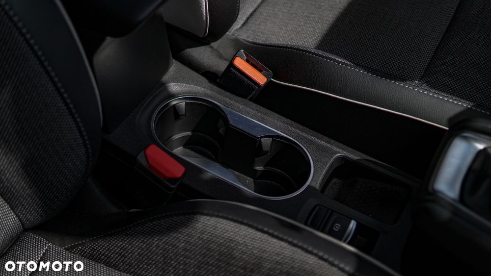Renault Captur ver-1-0-tce-intens - 13