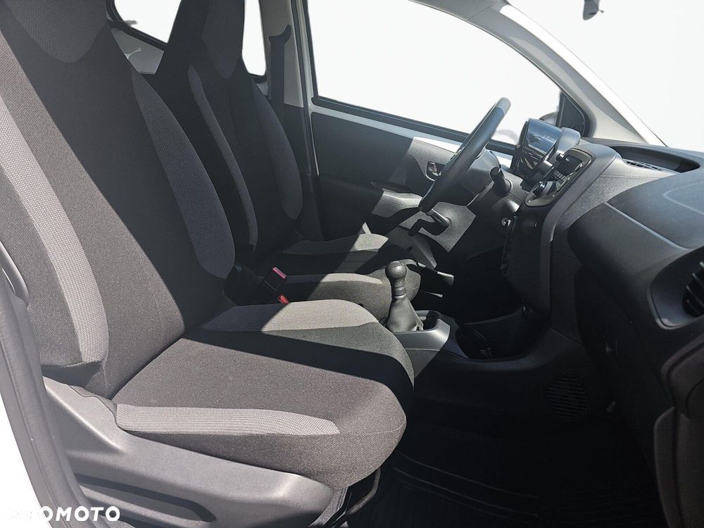 Toyota Aygo - 17