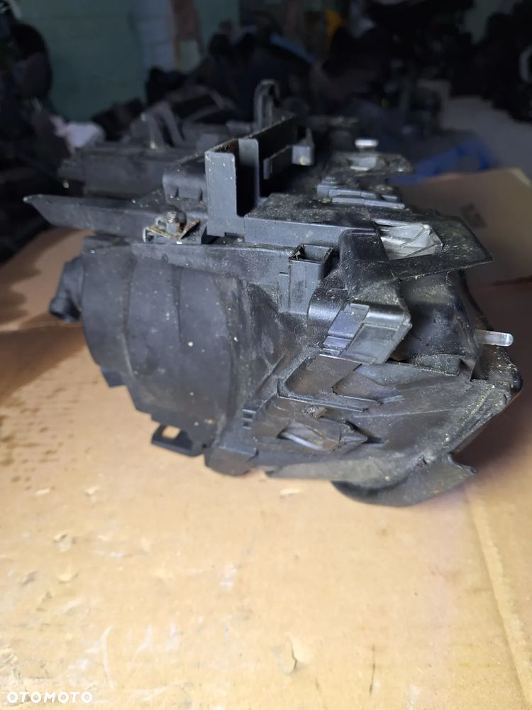lampa przód prawa lub lewa  BMW E46 SEDAN 6902746 - 12
