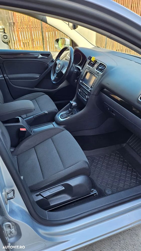 Volkswagen Golf - 9