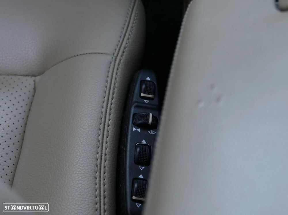 Mercedes-Benz E 220 CDi Avantgarde BE Auto. - 39