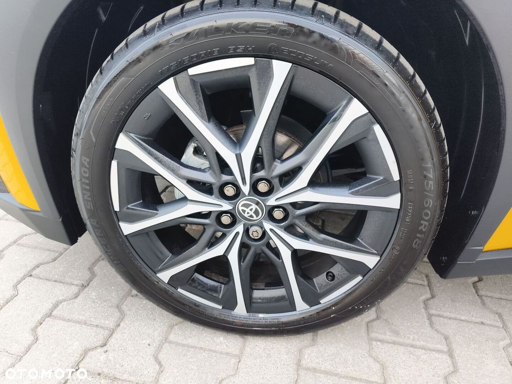 Toyota Aygo X Hybrid 1.5 Style e-CVT - 10
