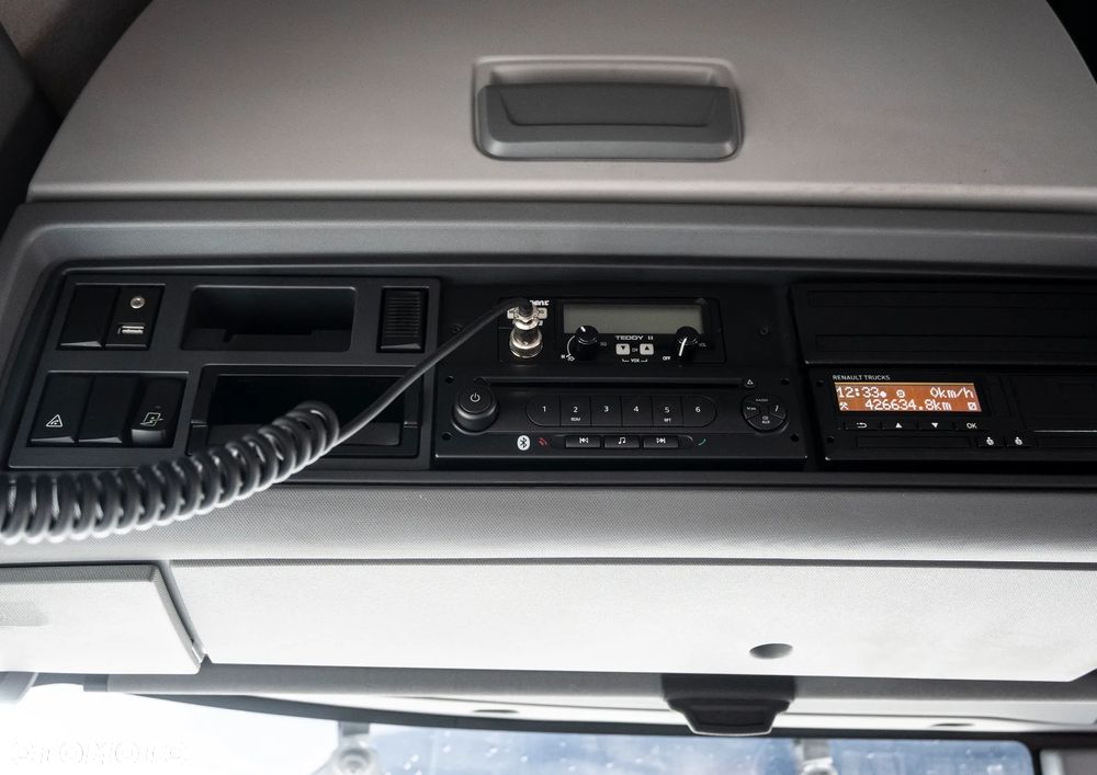Renault T480 - 24