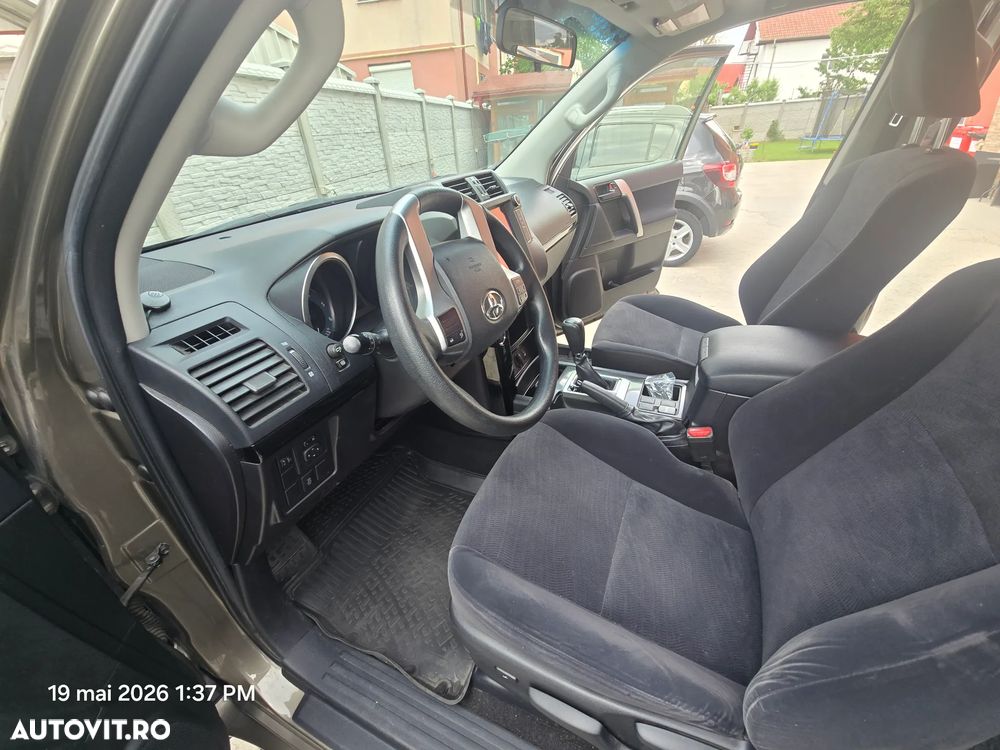 Toyota Land Cruiser 2.8l Turbo D-4D A/T 5 locuri Active - 6