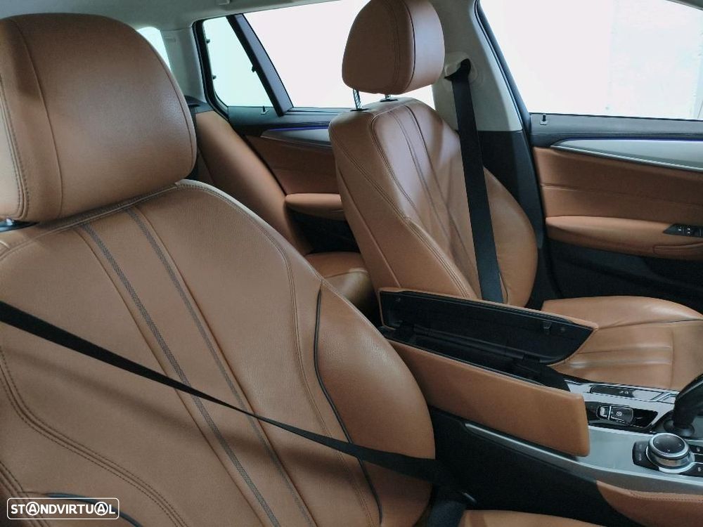 BMW 520 d Line Luxury Auto - 5