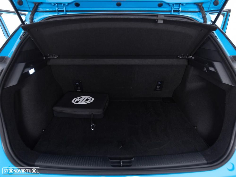 MG MG4 64 kWh Comfort - 13