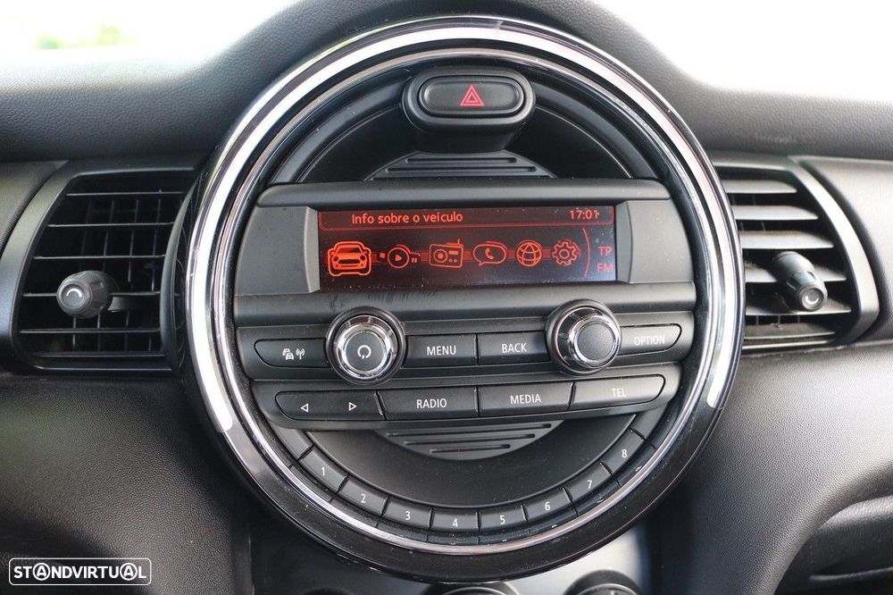 MINI 3 Portas One - 24